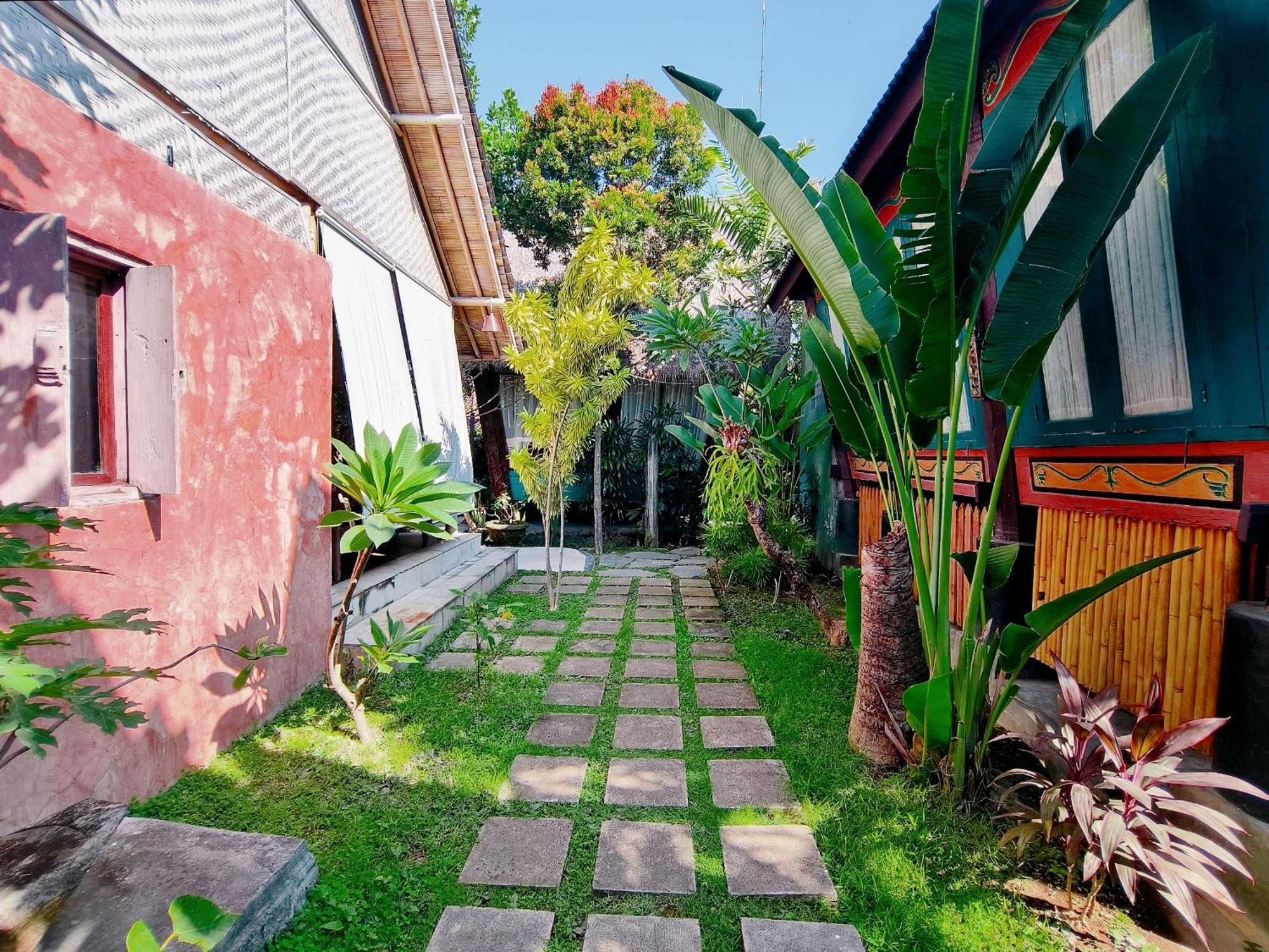 Panda Lumbung Bed & Breakfast Sanur  Exterior photo