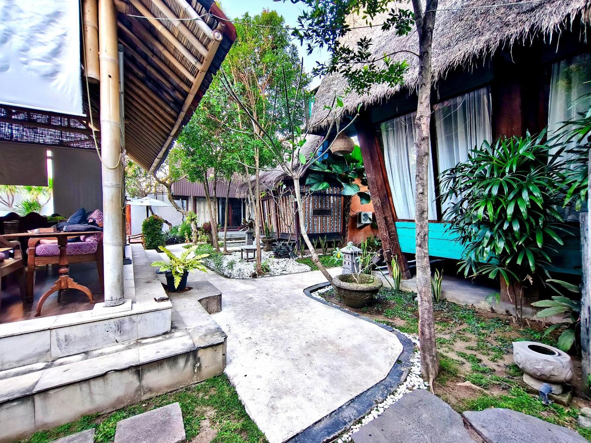 Panda Lumbung Bed & Breakfast Sanur  Exterior photo