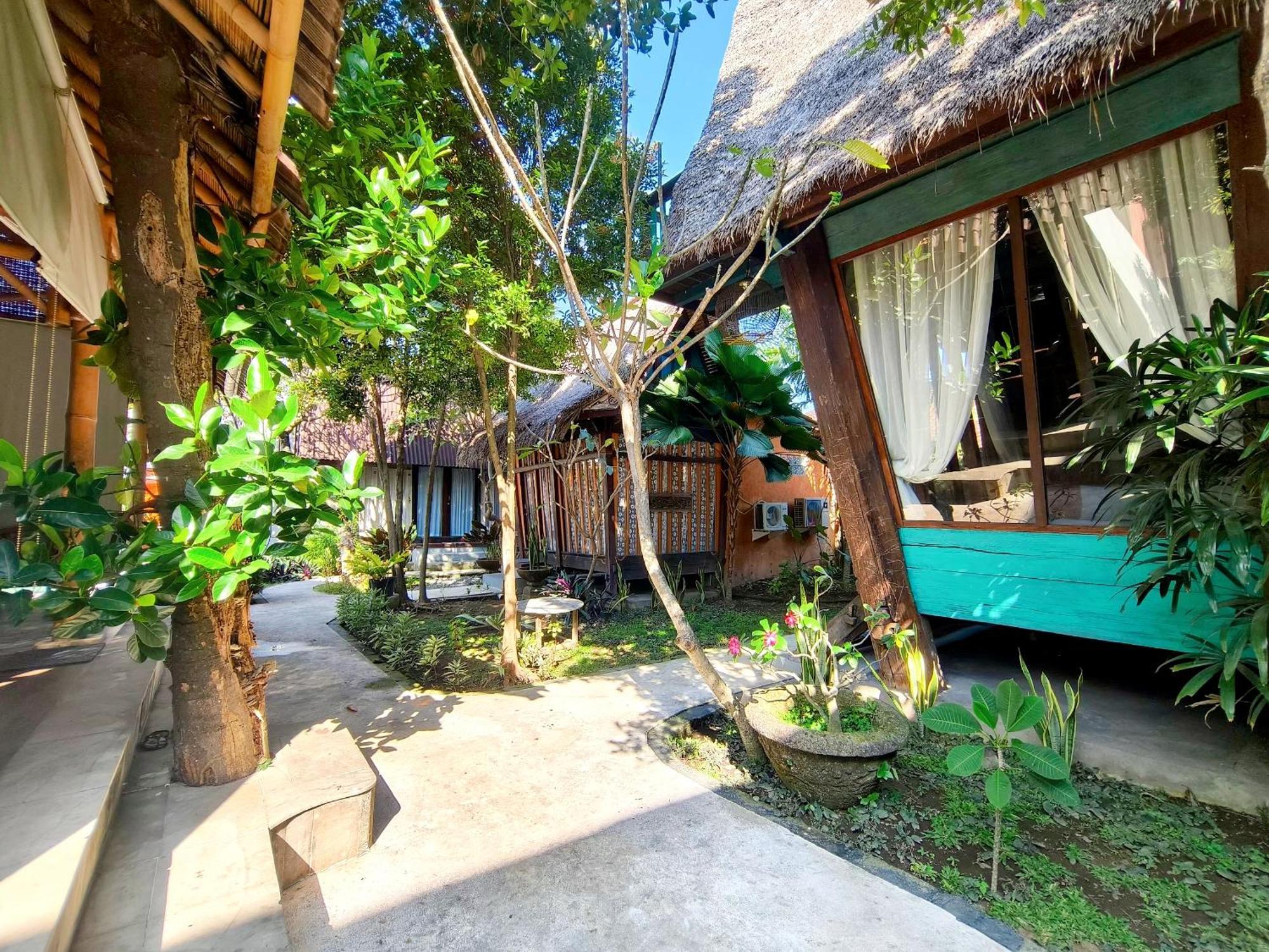 Panda Lumbung Bed & Breakfast Sanur  Exterior photo