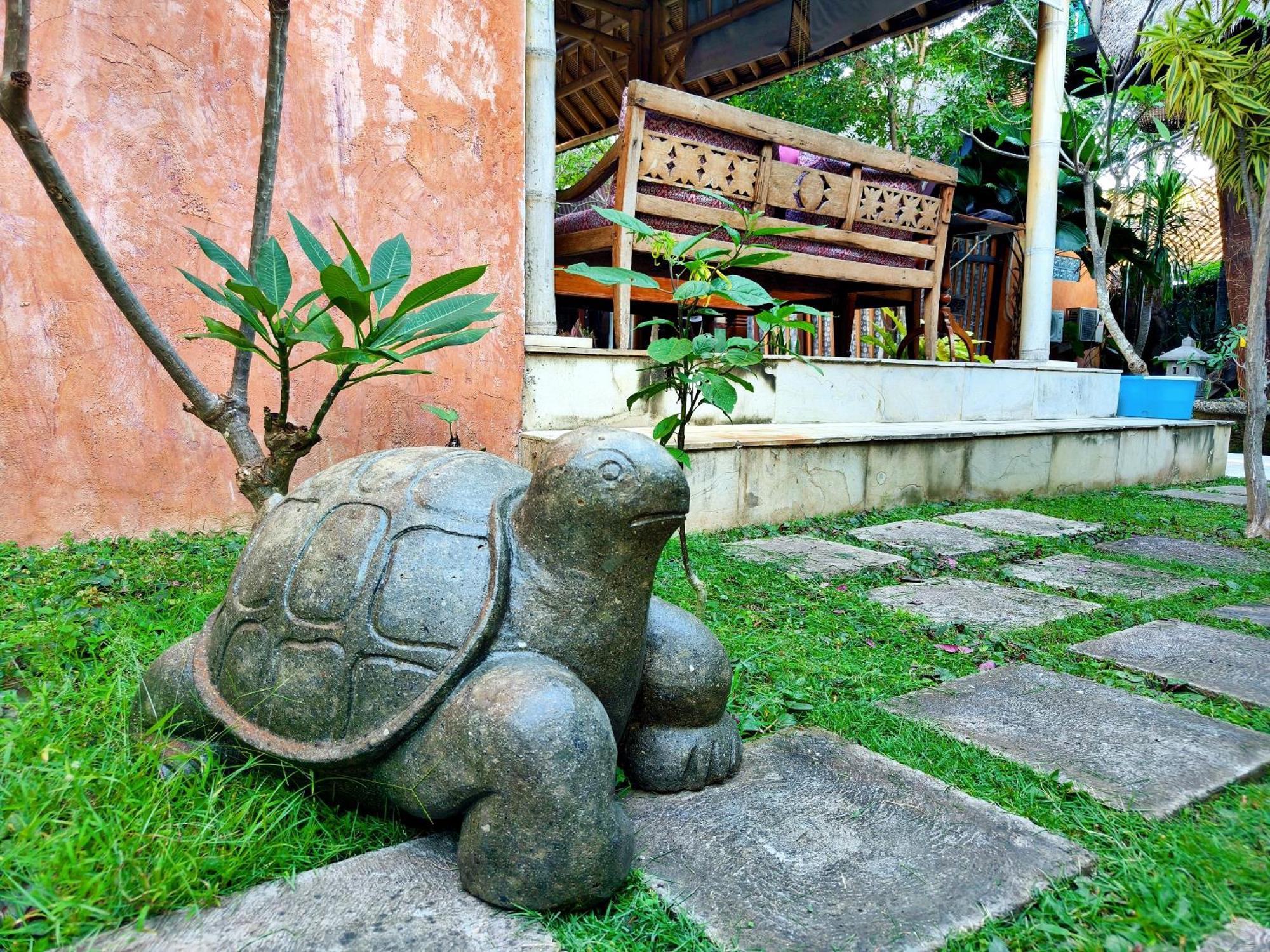Panda Lumbung Bed & Breakfast Sanur  Exterior photo