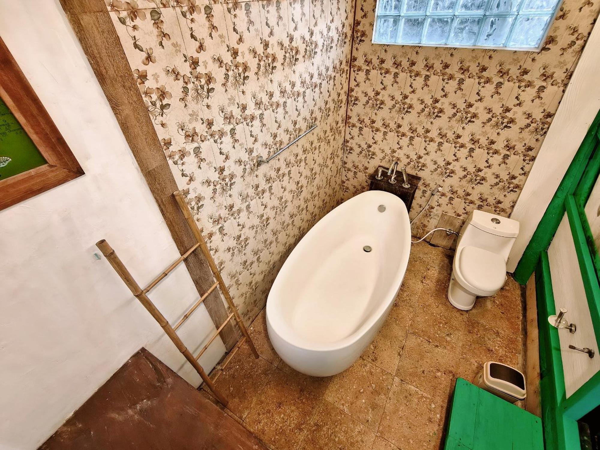 Panda Lumbung Bed & Breakfast Sanur  Exterior photo
