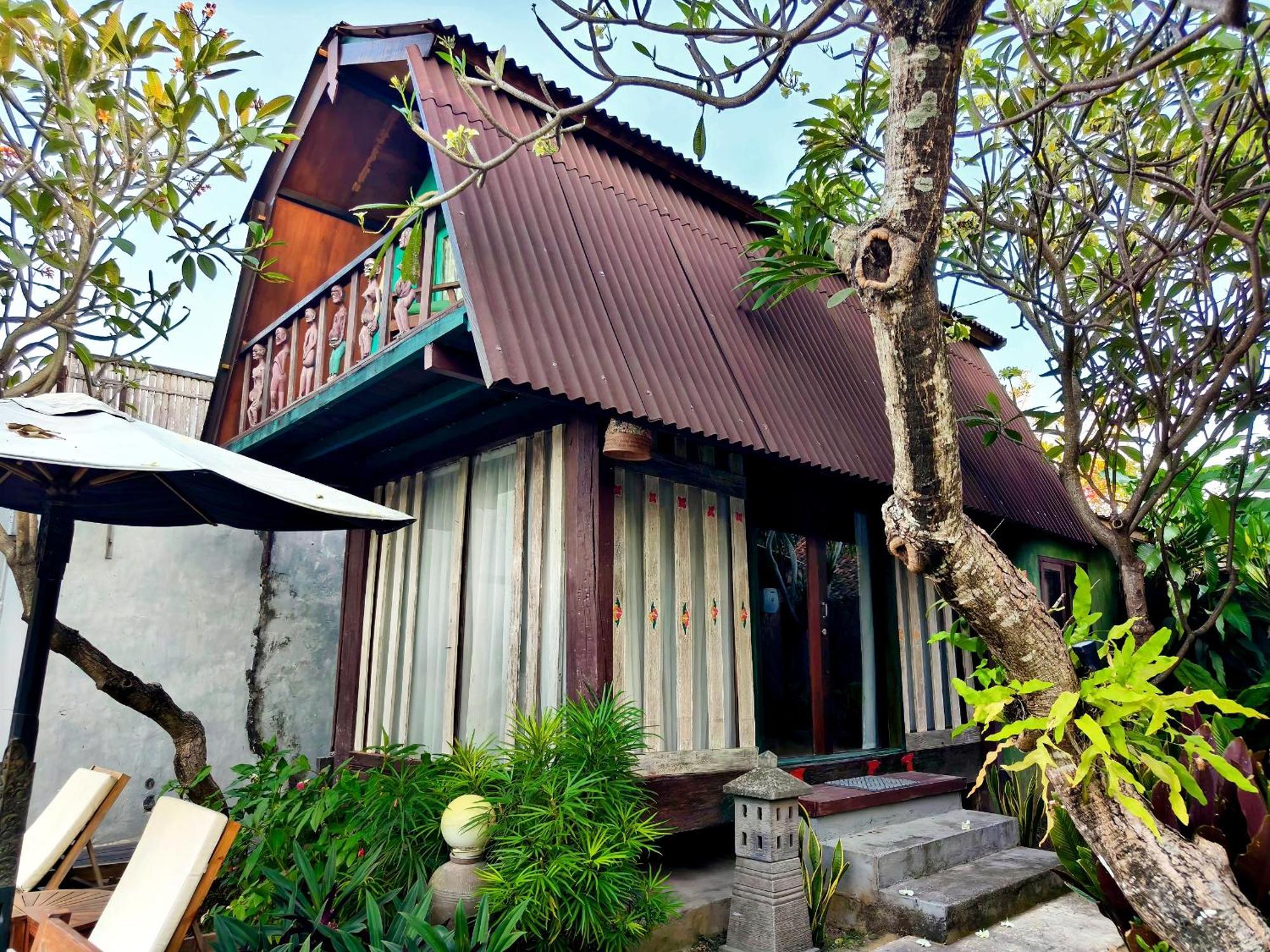 Panda Lumbung Bed & Breakfast Sanur  Exterior photo